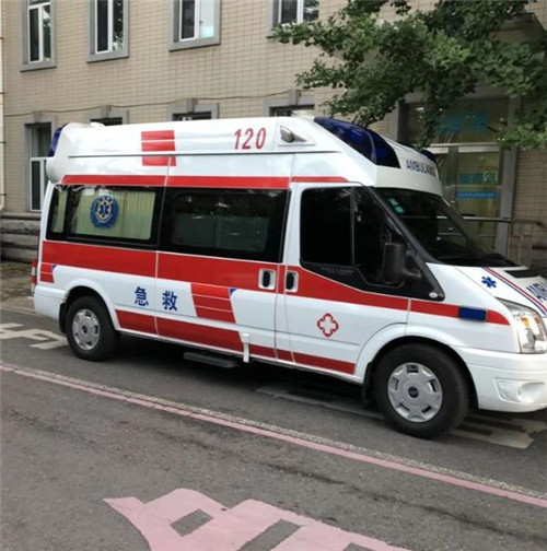 策勒选择我们的救护车出租,开启安心转院之旅